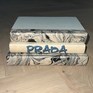 Set of 3 table books